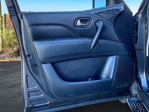 Used 2023 INFINITI QX80 Luxe w/ Cargo Package image 23