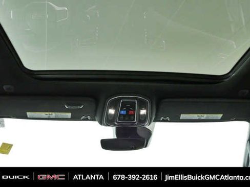 Used 2024 Jeep Wagoneer L Series II w/ Convenience Group I AWD/4WD image 20