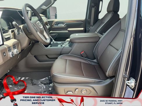 New 2025 GMC Sierra 2500 Denali w/ Denali Reserve Package image 18