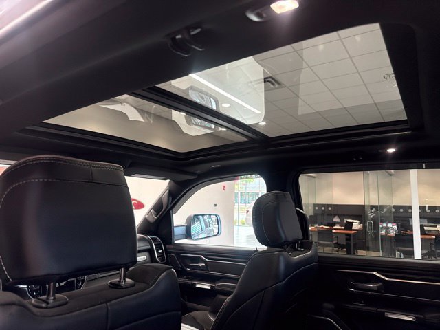 Used 2023 RAM 1500 Laramie AWD/4WD image 44