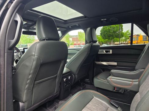 Used 2022 Ford Explorer Timberline w/ Timberline Technology Package AWD/4WD image 28