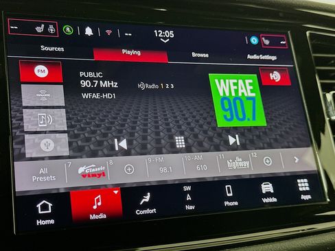 Used 2024 Dodge Durango GT image 21