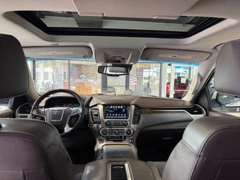 Used 2019 GMC Yukon Denali w/ Open Road Package AWD/4WD image 26