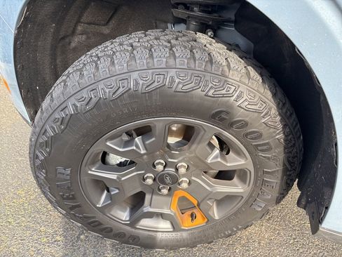 Used 2025 Ford Maverick Tremor image 5