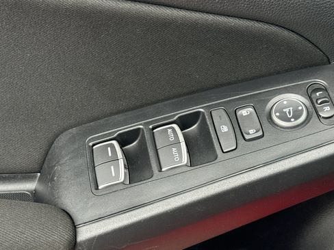 Certified 2025 Honda Civic Sport image 14