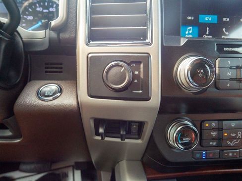 Used 2019 Ford F350 King Ranch w/ Chrome Package AWD/4WD image 25