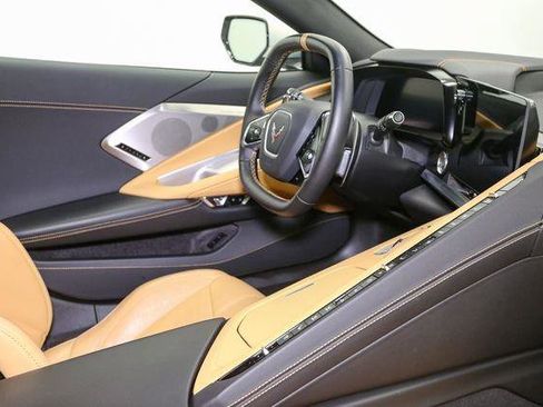 Used 2021 Chevrolet Corvette Stingray Preferred Cpe w/ Battery Protection Package image 22