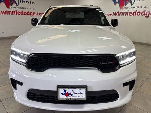 Used 2024 Dodge Durango GT RWD image 2