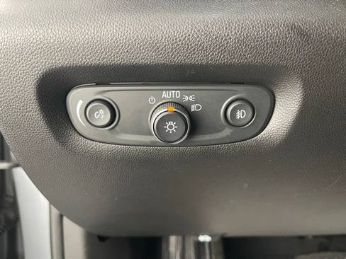 Used 2021 Chevrolet Traverse LT w/ LPO, Floor Liner Package AWD/4WD image 36