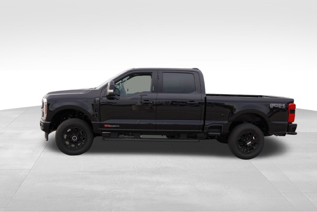 New 2027 Ford F350 Lariat w/ Black Appearance Package AWD/4WD image 6