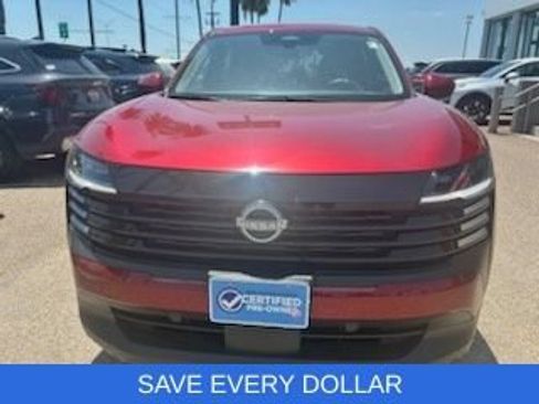 Used 2025 Nissan Kicks SV AWD/4WD image 2