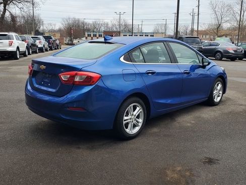 Used 2016 Chevrolet Cruze LT w/ Convenience Package FWD image 6