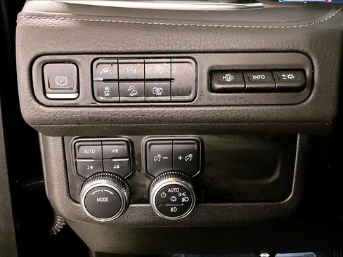 Used 2023 GMC Yukon Denali w/ LPO, Floor Liner Package image 26