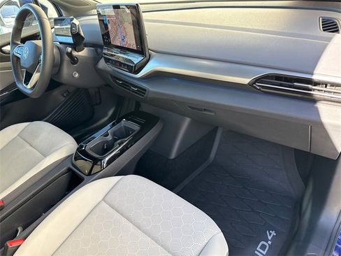 Certified 2022 Volkswagen ID.4 Pro S w/ Gradient Package image 17