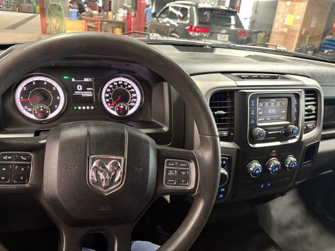 Used 2022 RAM 1500 Tradesman AWD/4WD image 2