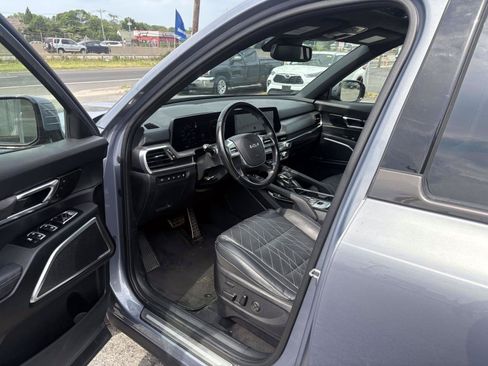 Certified 2023 Kia Telluride SX X-Line AWD/4WD image 12