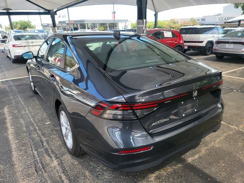 Used 2025 Honda Accord LX image 9