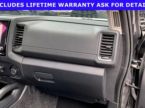 Used 2022 Nissan Frontier S AWD/4WD image 13