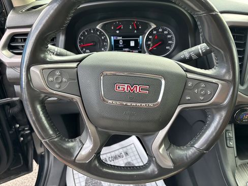 Used 2017 GMC Acadia SLT image 14