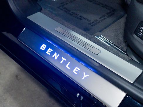 Used 2021 Bentley Flying Spur V8 AWD/4WD image 37