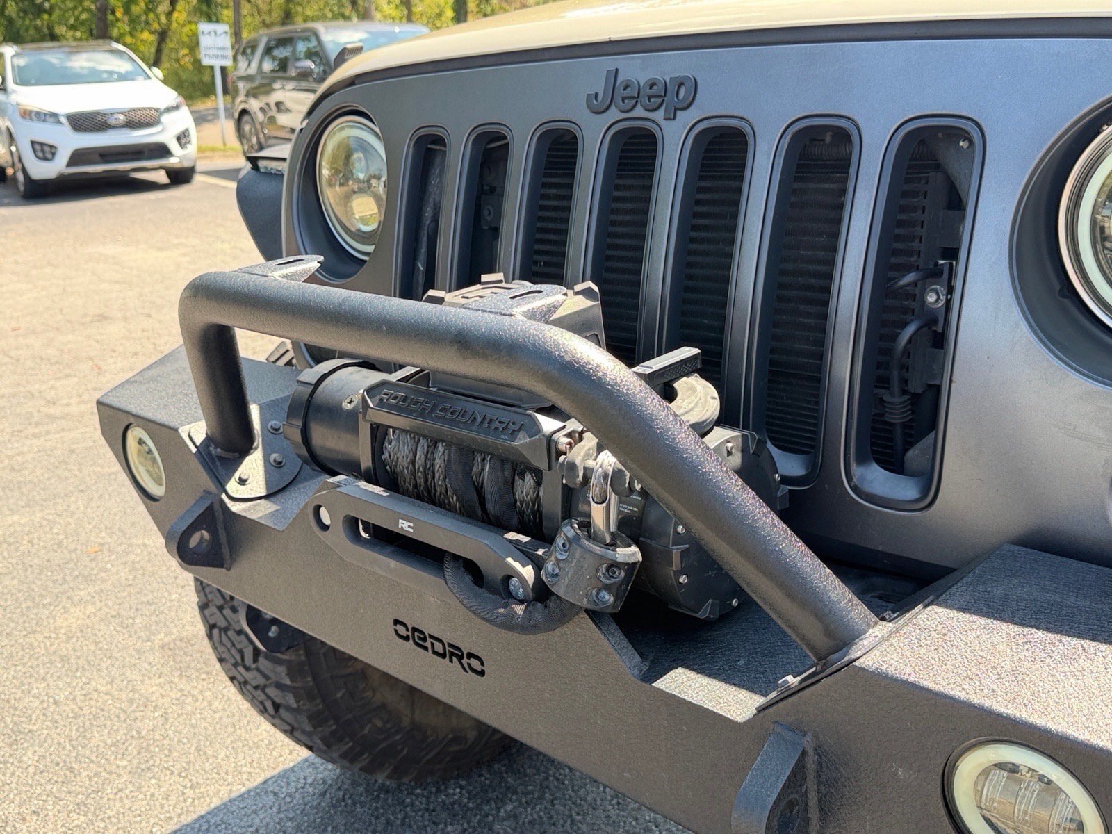 Used 2018 Jeep Wrangler Unlimited Sport AWD/4WD image 9
