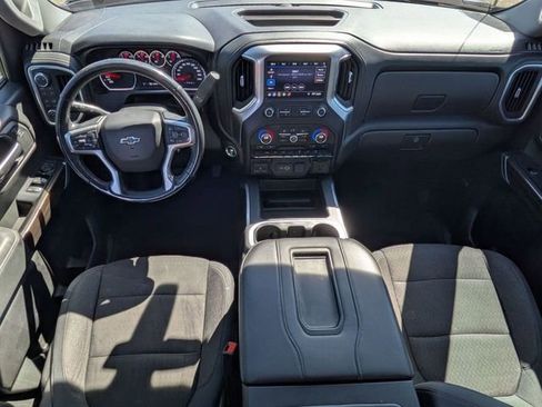 Used 2019 Chevrolet Silverado 1500 RST image 26