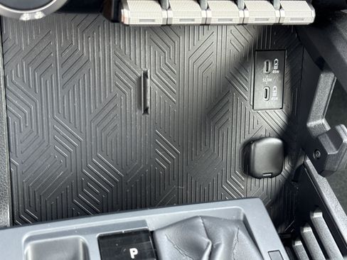 Used 2025 Toyota Tacoma SR5 RWD image 26