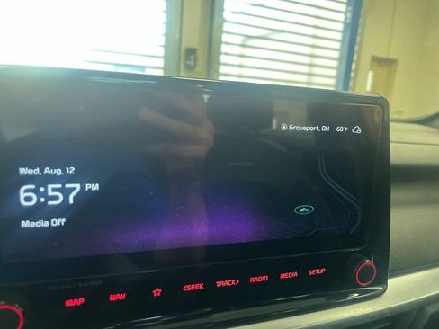 Used 2023 Kia Forte GT-Line w/ GT-Line Premium Package FWD image 13