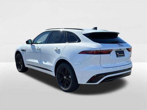 New 2026 Jaguar F-PACE R-Dynamic S image 2