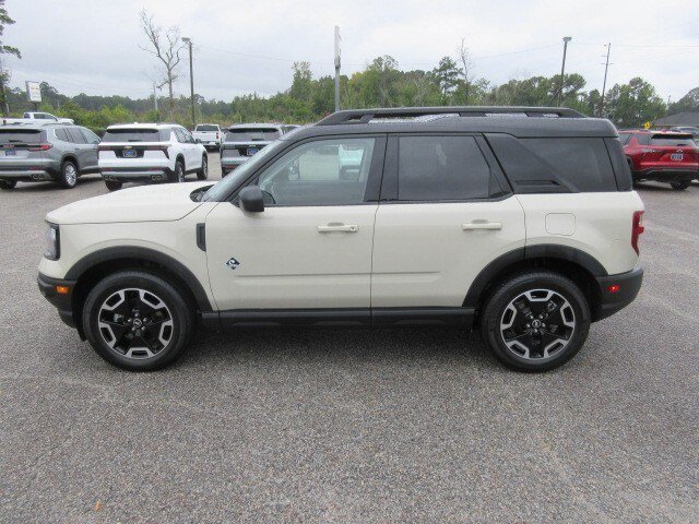 Used 2024 Ford Bronco Sport Outer Banks w/ Tech Package AWD/4WD image 8