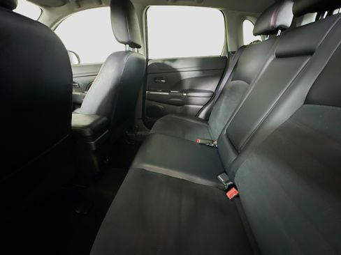 Used 2024 Mitsubishi Outlander Sport AWD image 25