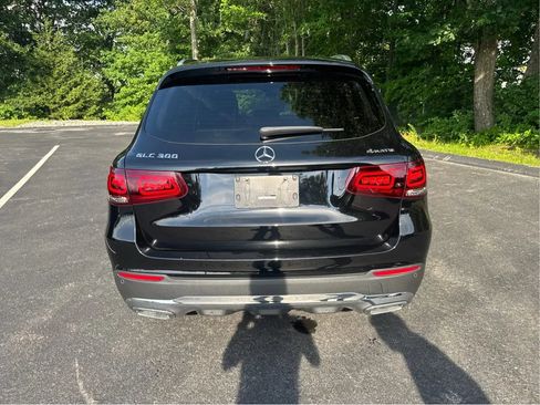 Used 2021 Mercedes-Benz GLC 300 4MATIC image 7