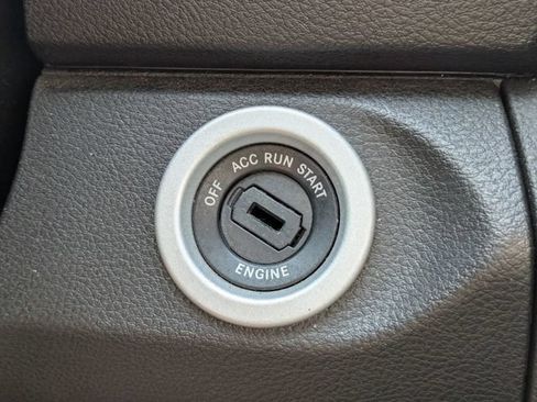 Used 2024 RAM 1500 Classic SLT RWD image 32