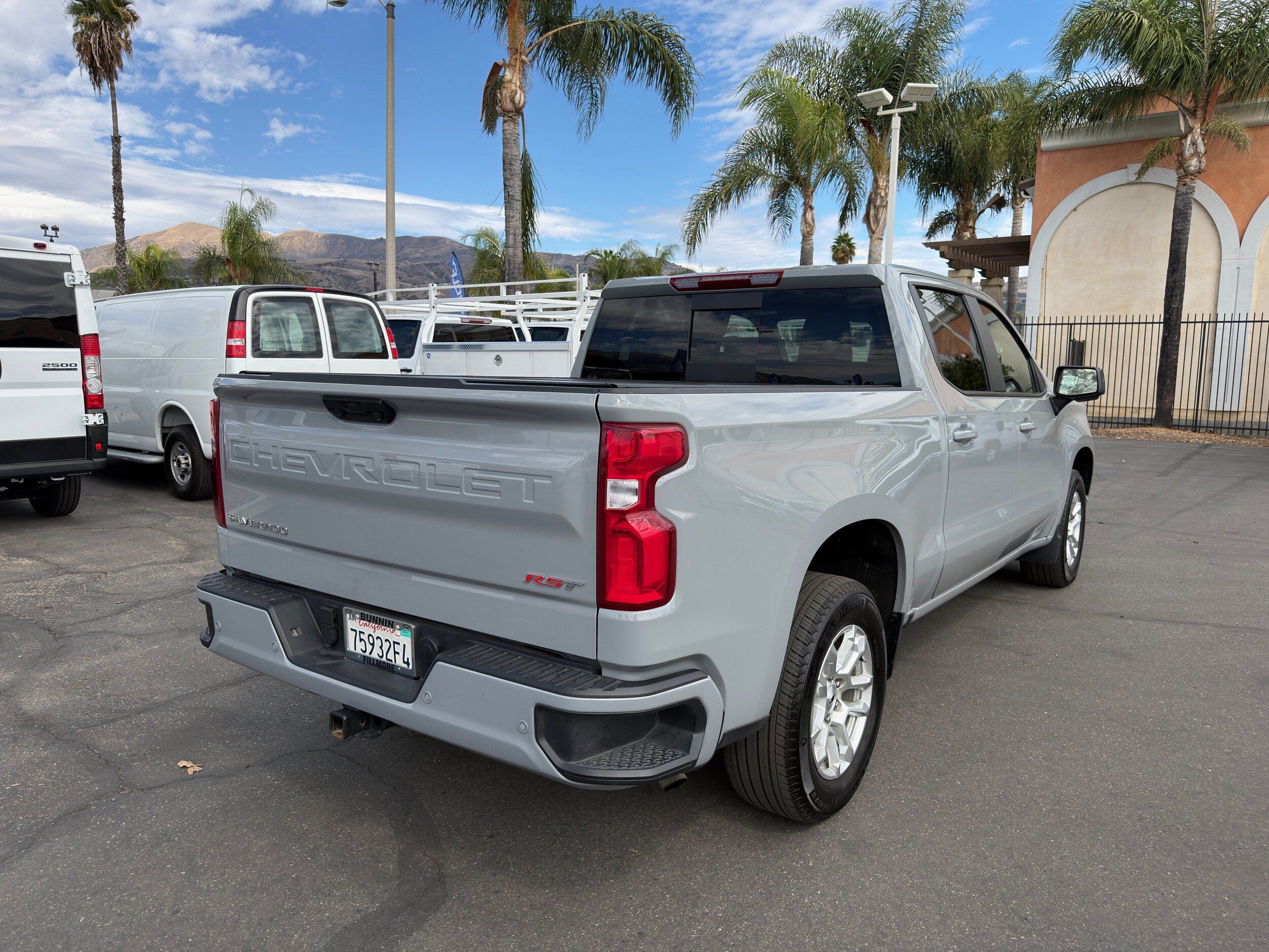 Used 2025 Chevrolet Silverado 1500 RST w/ Convenience Package II RWD image 8