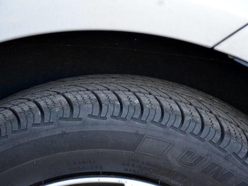 Used 2013 FIAT 500 Pop image 9