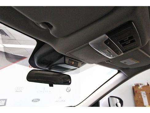 Used 2024 Nissan Rogue SV w/ SV Premium Package FWD image 23