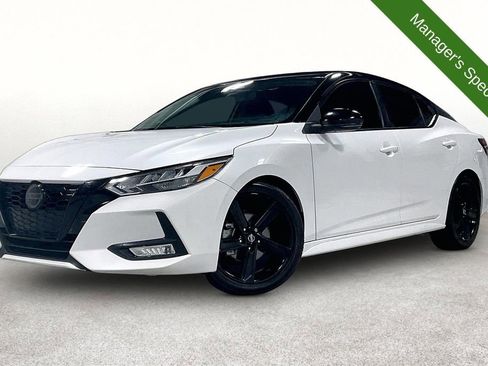 Used 2023 Nissan Sentra SR w/ Midnight Edition Package FWD image 14