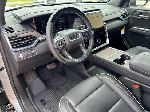 Used 2026 GMC Acadia Denali w/ Super Cruise Package AWD/4WD image 13