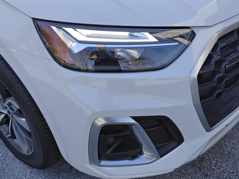 Certified 2023 Audi Q5 2.0T Premium Plus w/ Premium Plus Package image 8