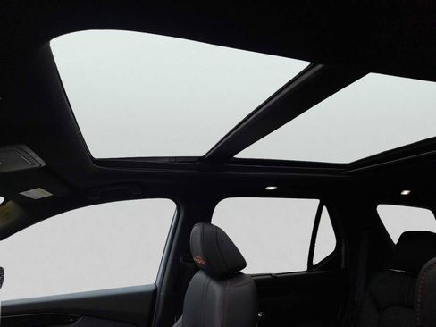 Certified 2025 Honda Pilot TrailSport image 8