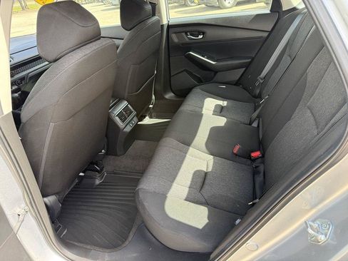 Used 2025 Honda Accord LX image 7