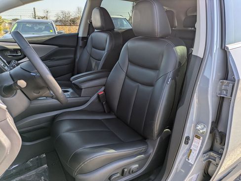 Certified 2024 Nissan Murano SV w/ SV Midnight Edition Package image 20