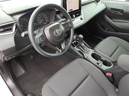 Used 2024 Toyota Corolla LE image 17