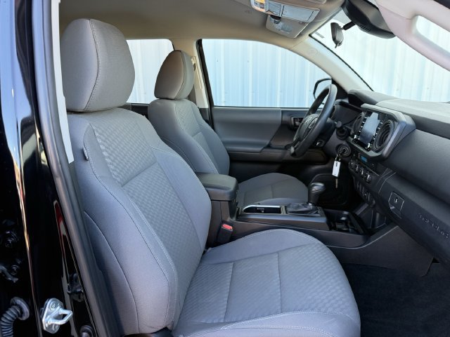 Used 2023 Toyota Tacoma SR AWD/4WD image 27