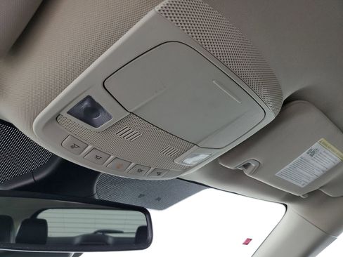 Used 2024 Ford Edge SEL image 41