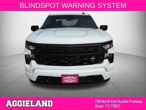 Used 2026 Chevrolet Silverado 1500 Custom RWD image 9