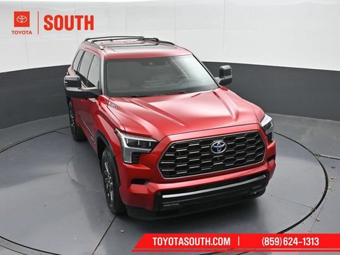 Used 2023 Toyota Sequoia Platinum AWD/4WD image 45