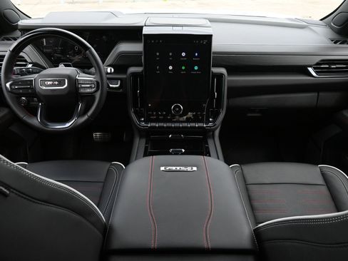 Used 2026 GMC Yukon AT4 Ultimate AWD/4WD image 7