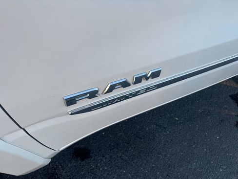 Used 2020 RAM 1500 Limited image 12