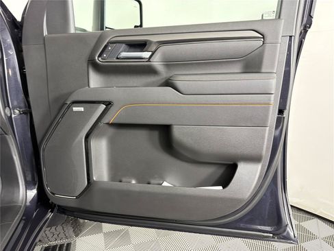 New 2026 GMC Sierra 2500 AT4 w/ AT4 Premium Plus Package AWD/4WD image 13